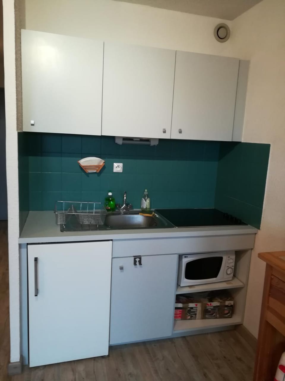 Kitchen or kitchenette