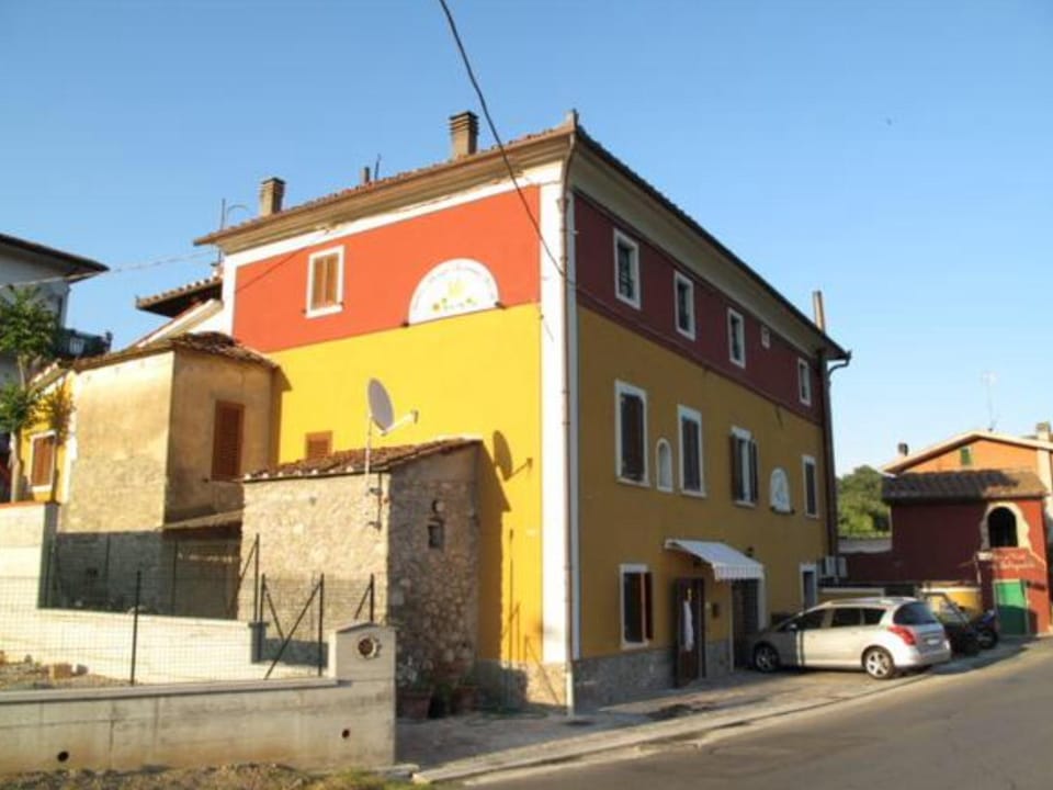 B&B e Locazioni Turistiche Antico Borgo Toscano Bed and Breakfast in Emilia-Romagna
