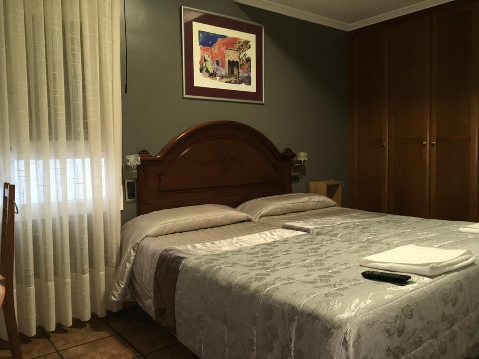 Pensión La Redonda Bed and Breakfast in Logrono
