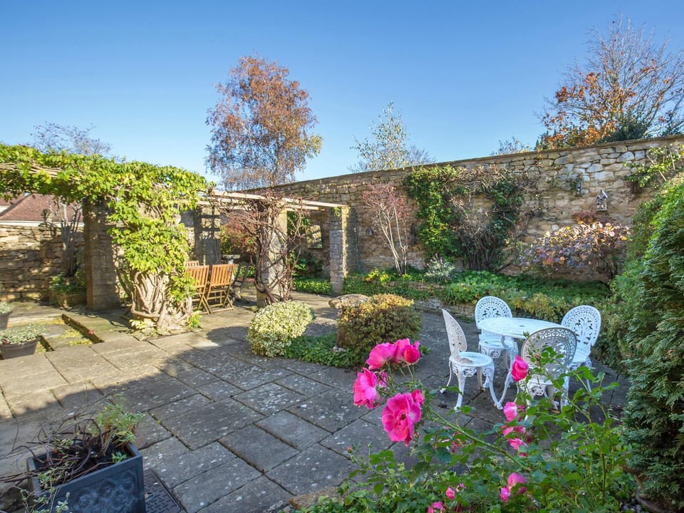 Garden, Balcony/Terrace
