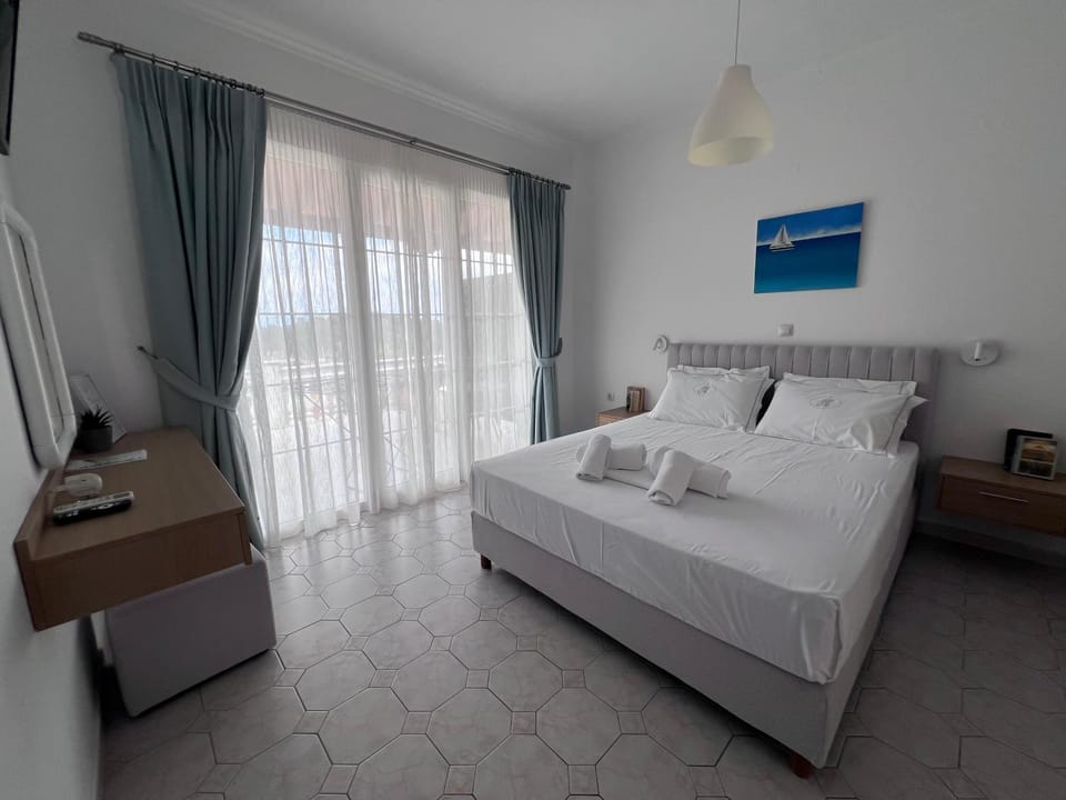 Niko's and Nora's Studios Apartment in Gaios