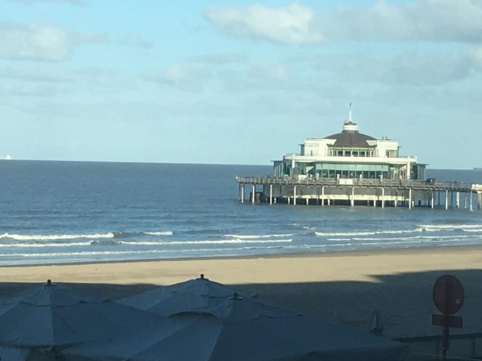 Seaview Apartment in Flanders