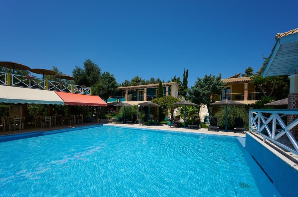 Pool view, Swimming pool