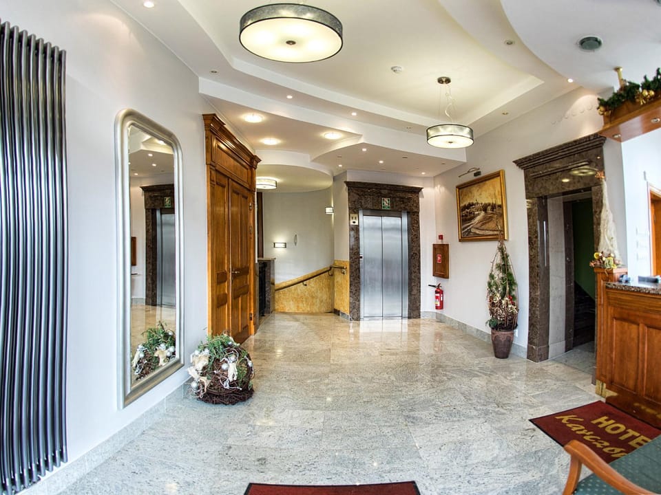 Day, Winter, Lobby or reception, Decorative detail, On site