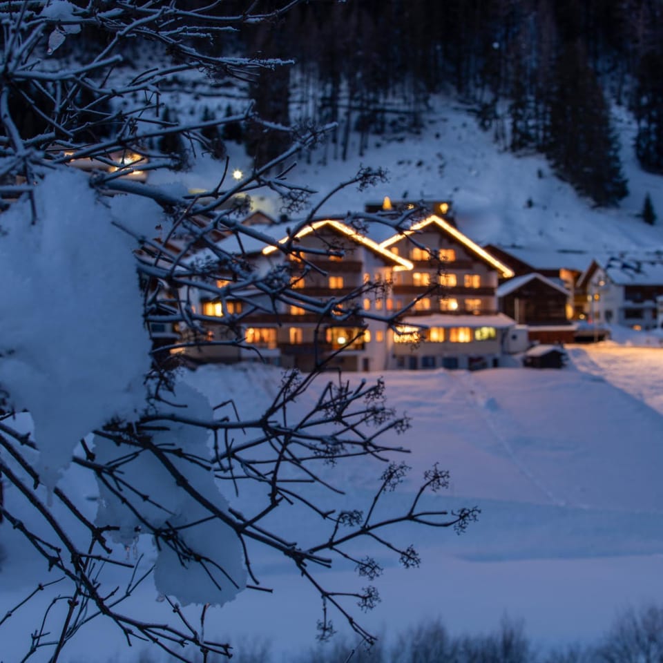 Property building, Winter