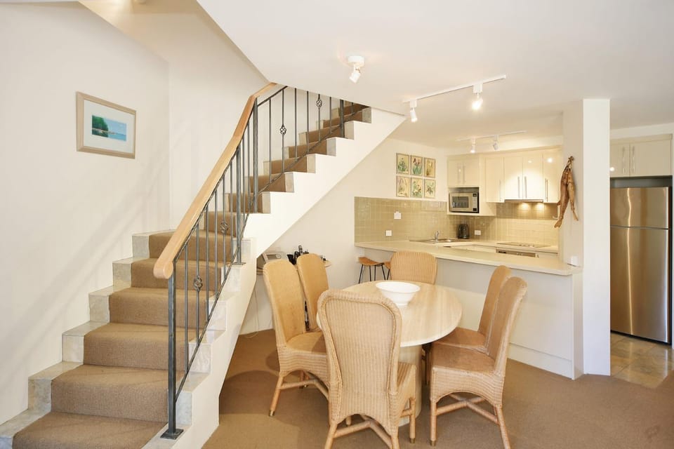 Alderly 10 Little Cove Escape Apartment in Noosa Heads