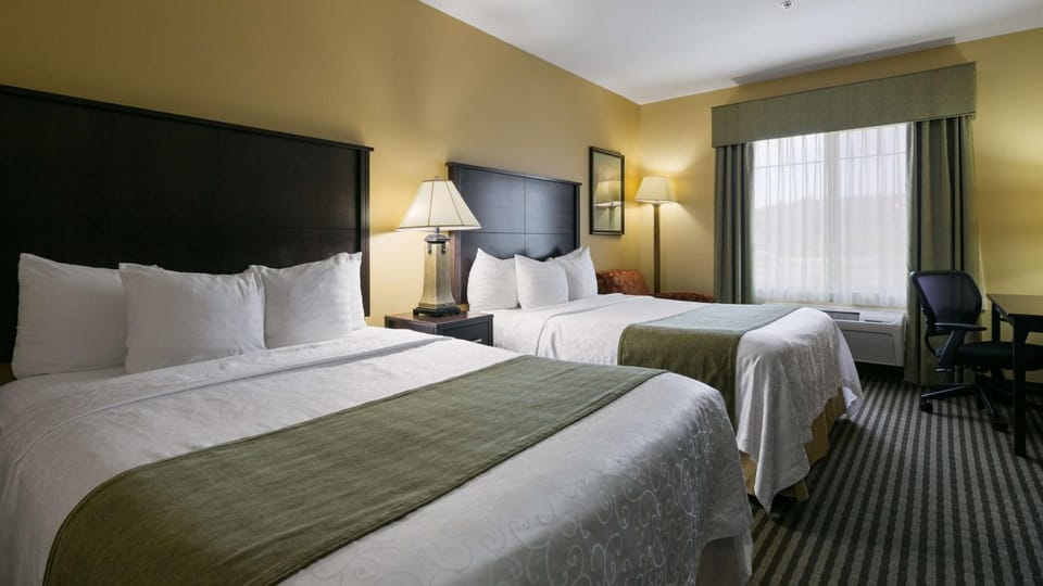 Photo of the whole room, On site