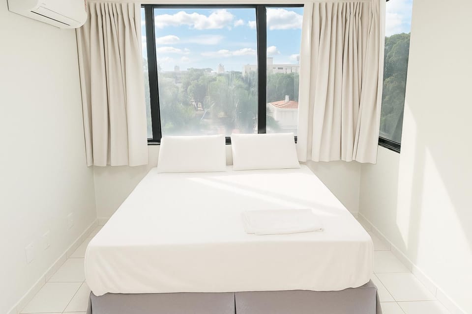 Bed, Photo of the whole room, Bedroom, air conditioner