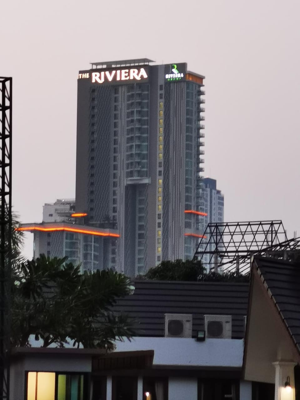 The Riviera Wongamat Hong Apartment Apartment in Pattaya City