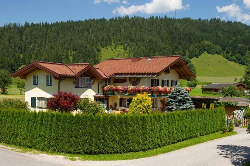 Haus Martina Apartment in Salzburgerland
