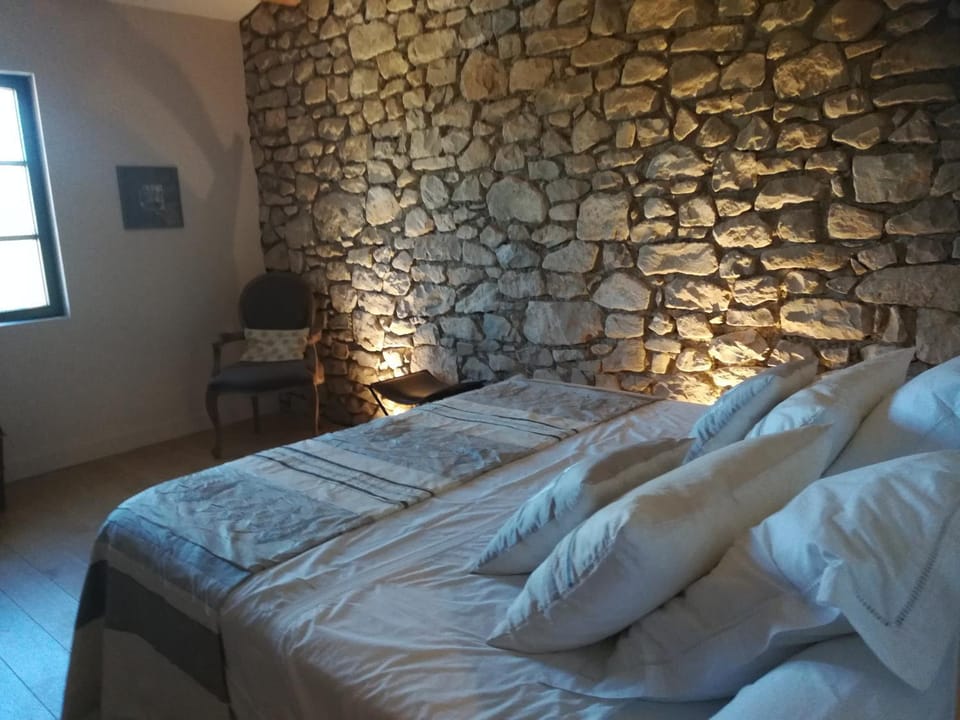 Pie des Ayrolis House in Provence