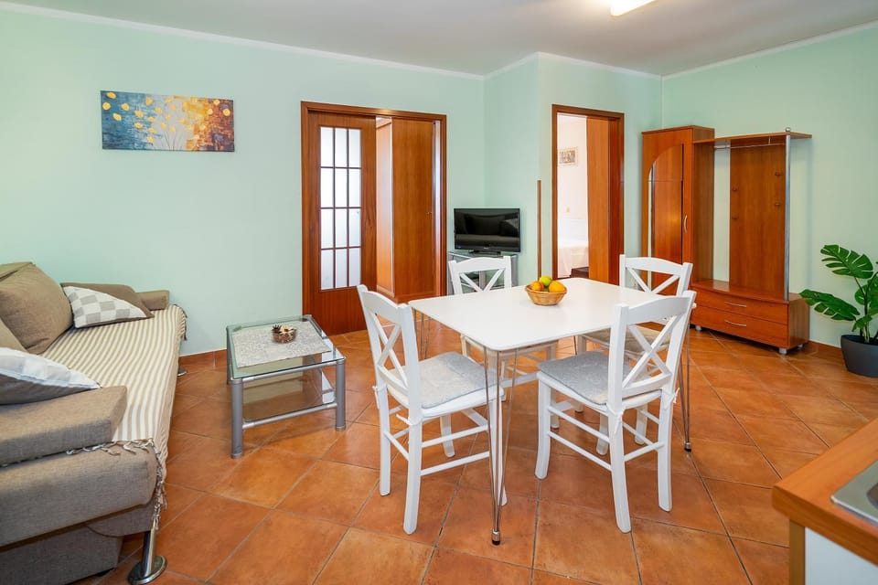 Apartment By The Sea Apartment in Lika-Senj County