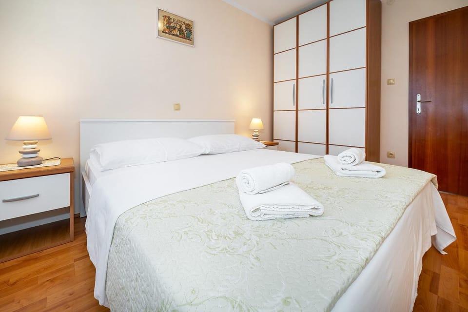 Apartment By The Sea Apartment in Lika-Senj County