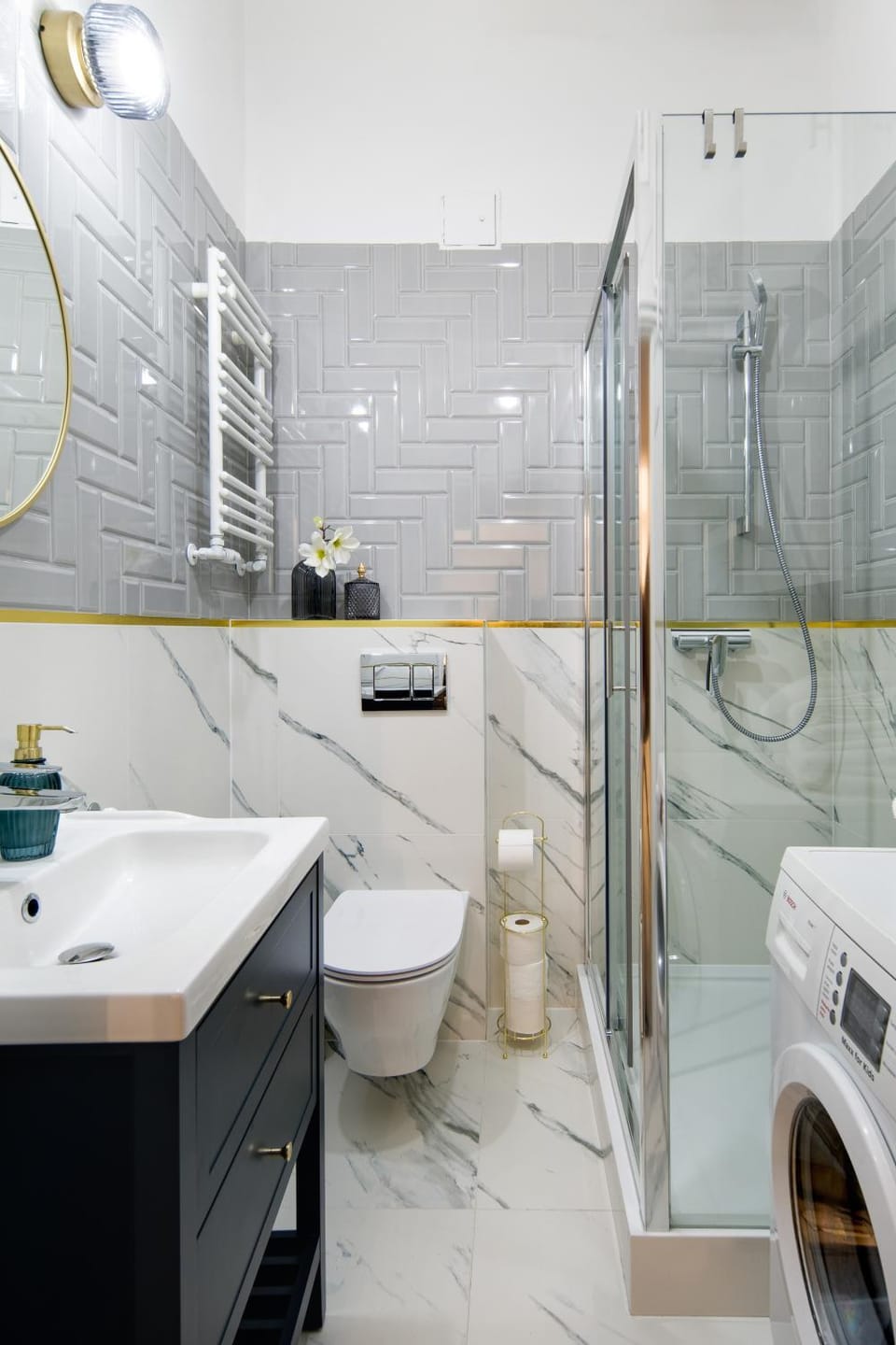Shower, Toilet, Bathroom, washing machine
