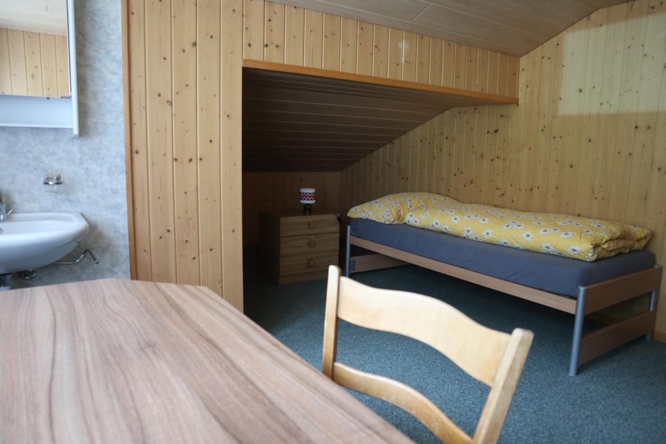 Bed, Photo of the whole room