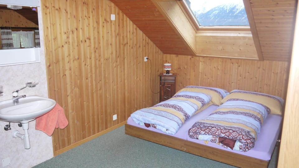 Bed, Day