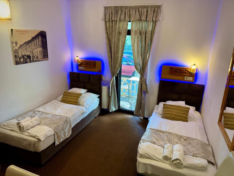 Fészek Fogadó - Pension Nest Bed and Breakfast in Slovakia