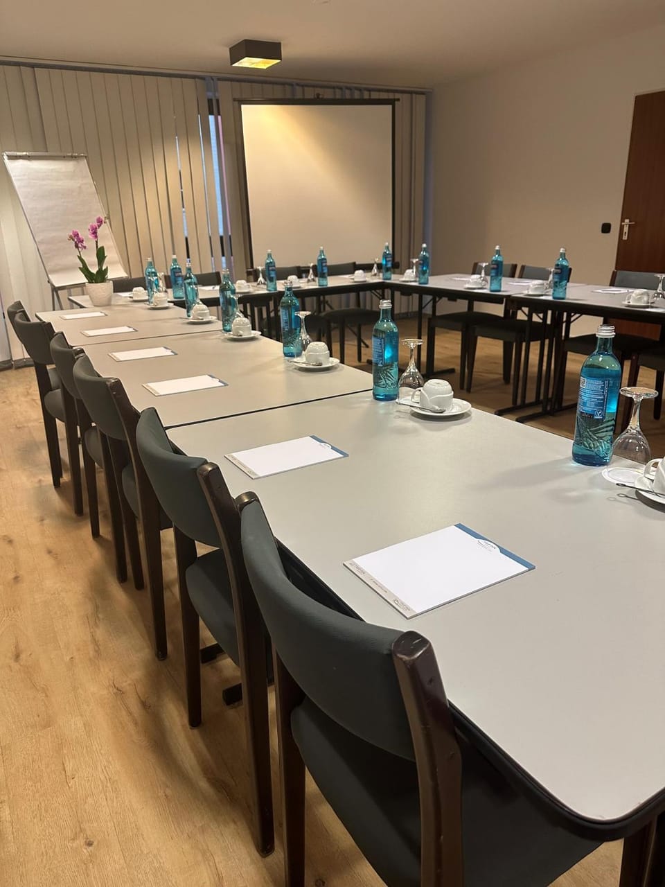 Meeting/conference room