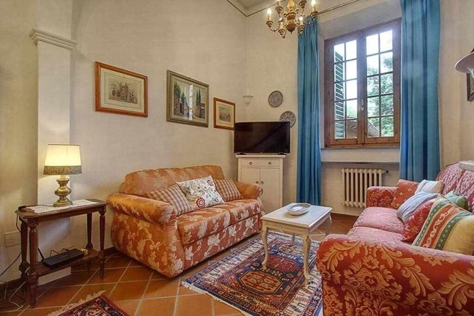 Santa croce elegant with garage Apartment in Florence