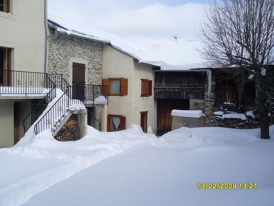 Inner courtyard view