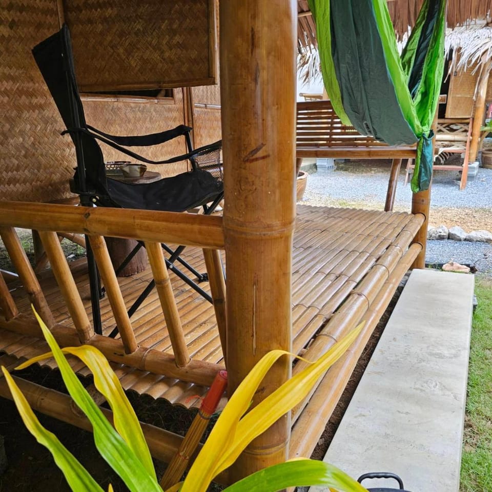 Long beach simple House Bed and Breakfast in Sala Dan
