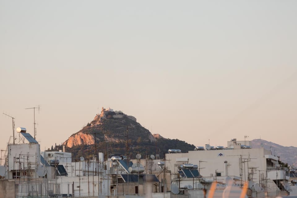 Nearby landmark, Natural landscape, Mountain view