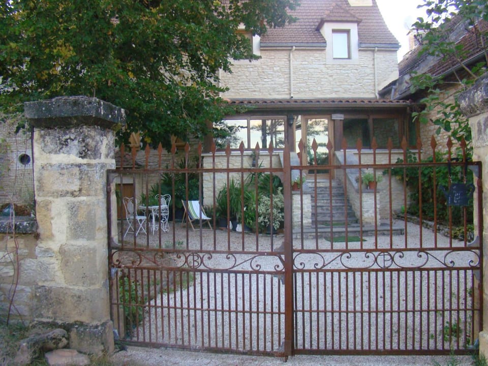 Property building, Patio