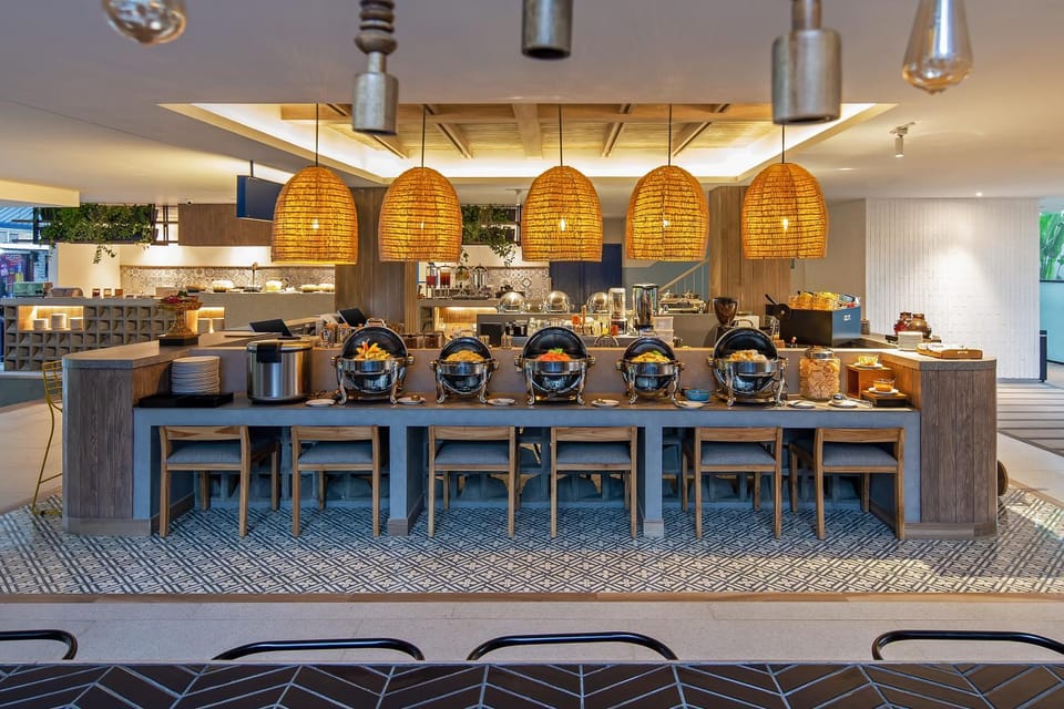 Restaurant/places to eat, Food, Buffet breakfast