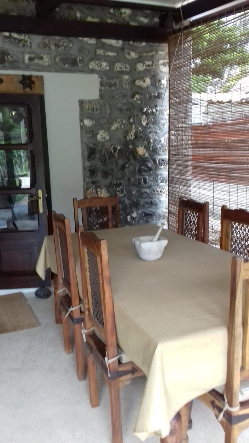 BBQ facilities, Garden, Dining area
