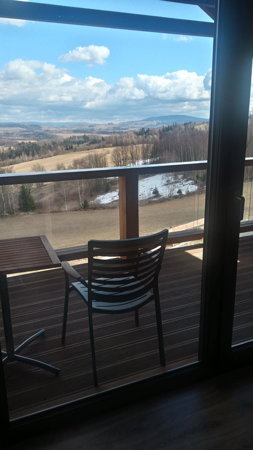 Balcony/Terrace, Mountain view