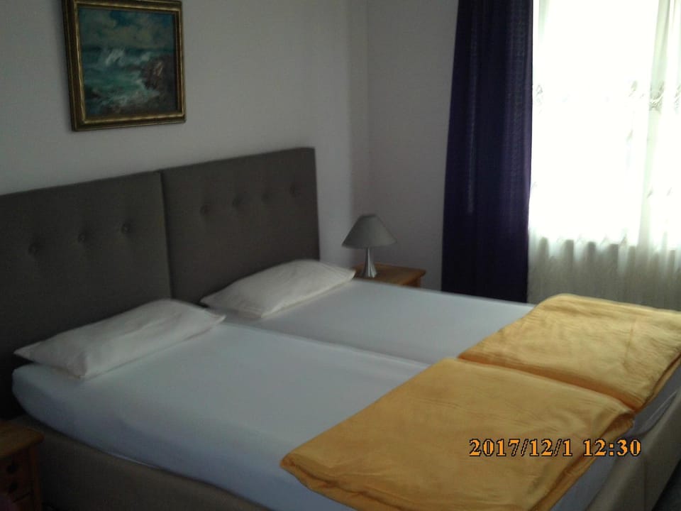 Pension Balkan Bed and Breakfast in Brandenburg