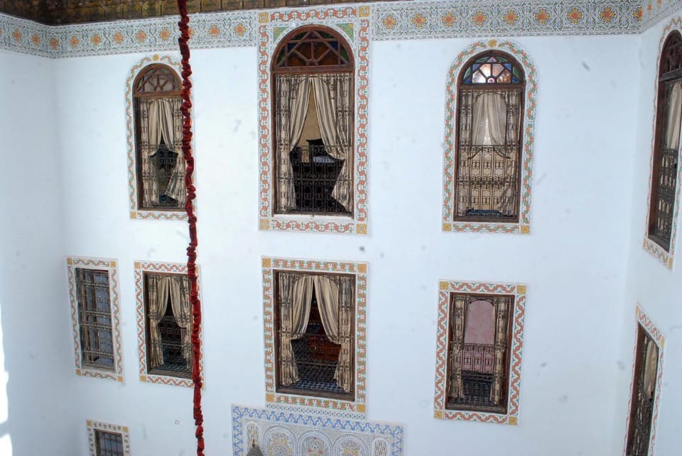 Property building, Decorative detail, Decorative detail