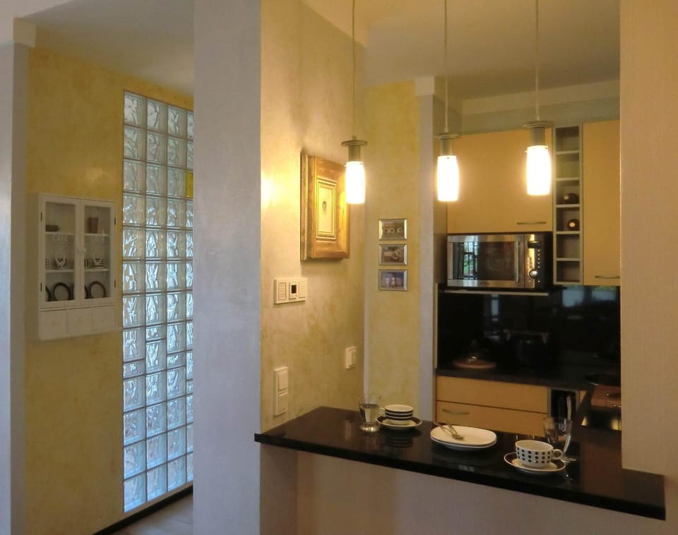 Coffee/tea facilities, Kitchen or kitchenette