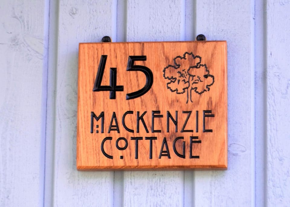 Facade/entrance, Property logo or sign, Property logo or sign, Pets
