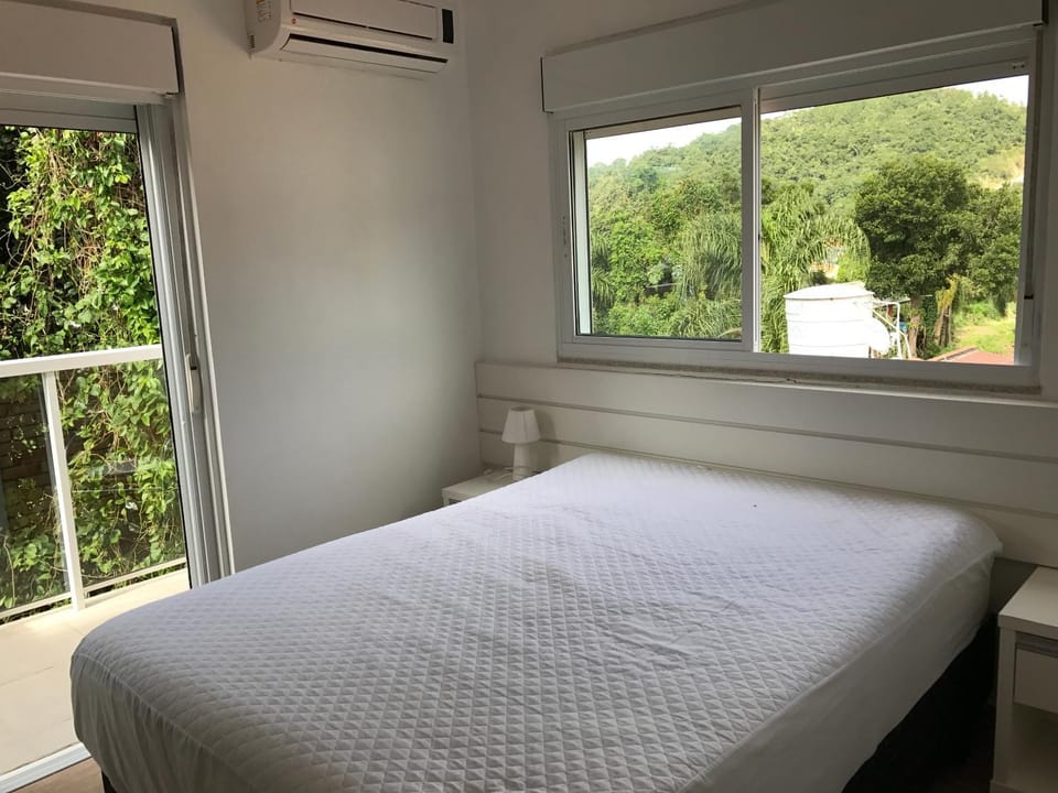 Bombinhas Quinta do Mar Complexo B Apartment in Bombinhas