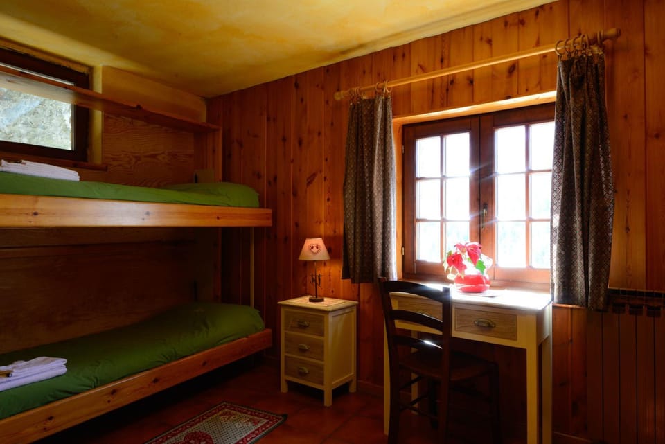 Rifugio Vieux Crest Hotel in Aosta Valley, Italy