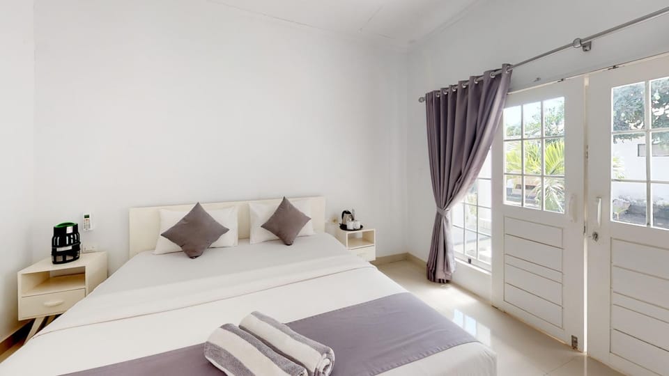 Casa Blanca Gili Air Bed and Breakfast in Pemenang