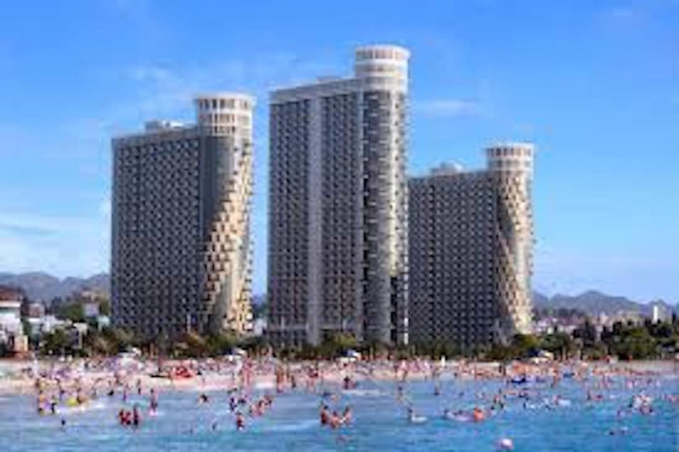 Property building, Neighbourhood, Beach