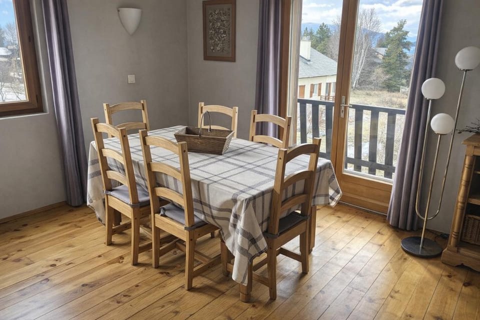 Dining area, Mountain view, Sunrise, Sunset