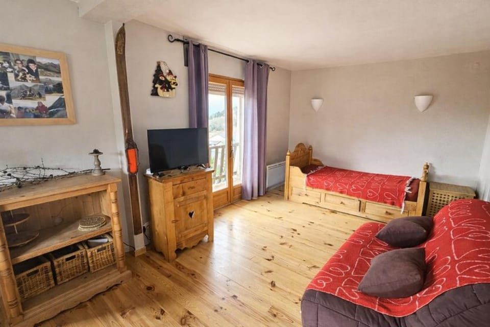 TV and multimedia, Balcony/Terrace, Living room