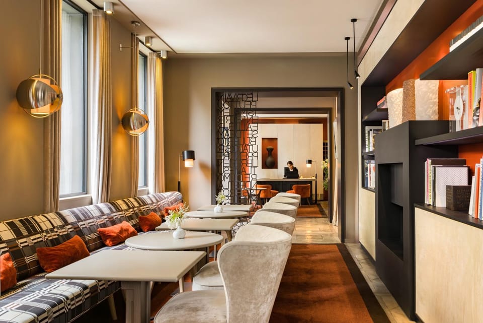 Lounge or bar