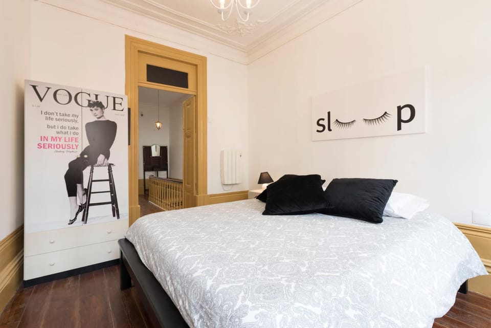 Decorative detail, Bedroom
