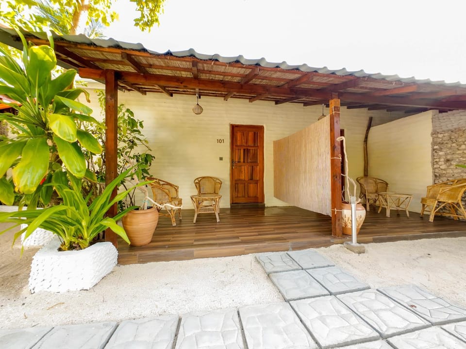 Patio, Garden, Guests