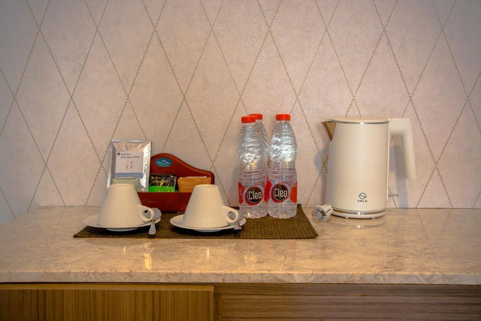 Coffee/tea facilities, Kitchen or kitchenette