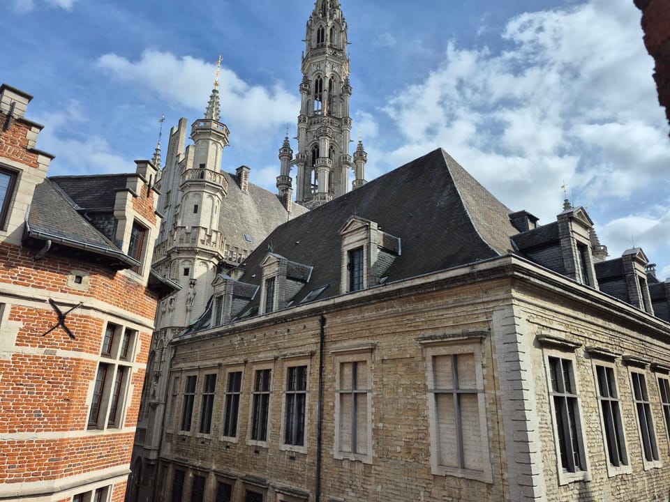 Les Pieds a La Grande Place Apartment in Brussels
