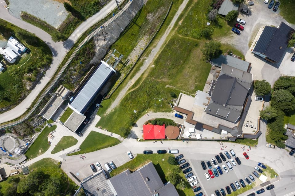 Property building, Area and facilities, Area and facilities