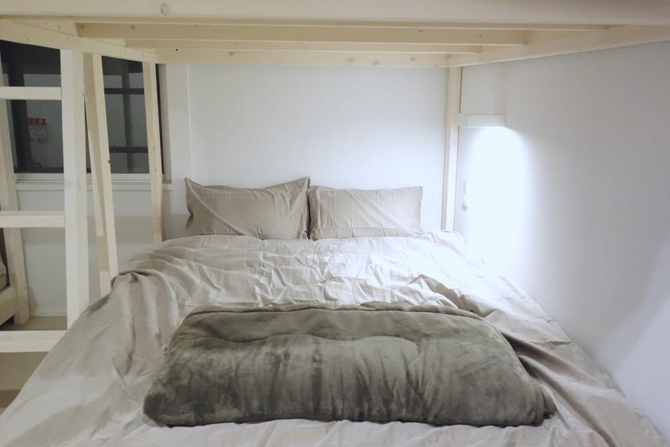 bunk bed