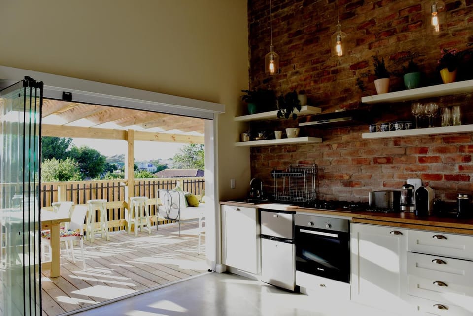 BBQ facilities, Balcony/Terrace, Kitchen or kitchenette, Living room, Seating area, Dining area