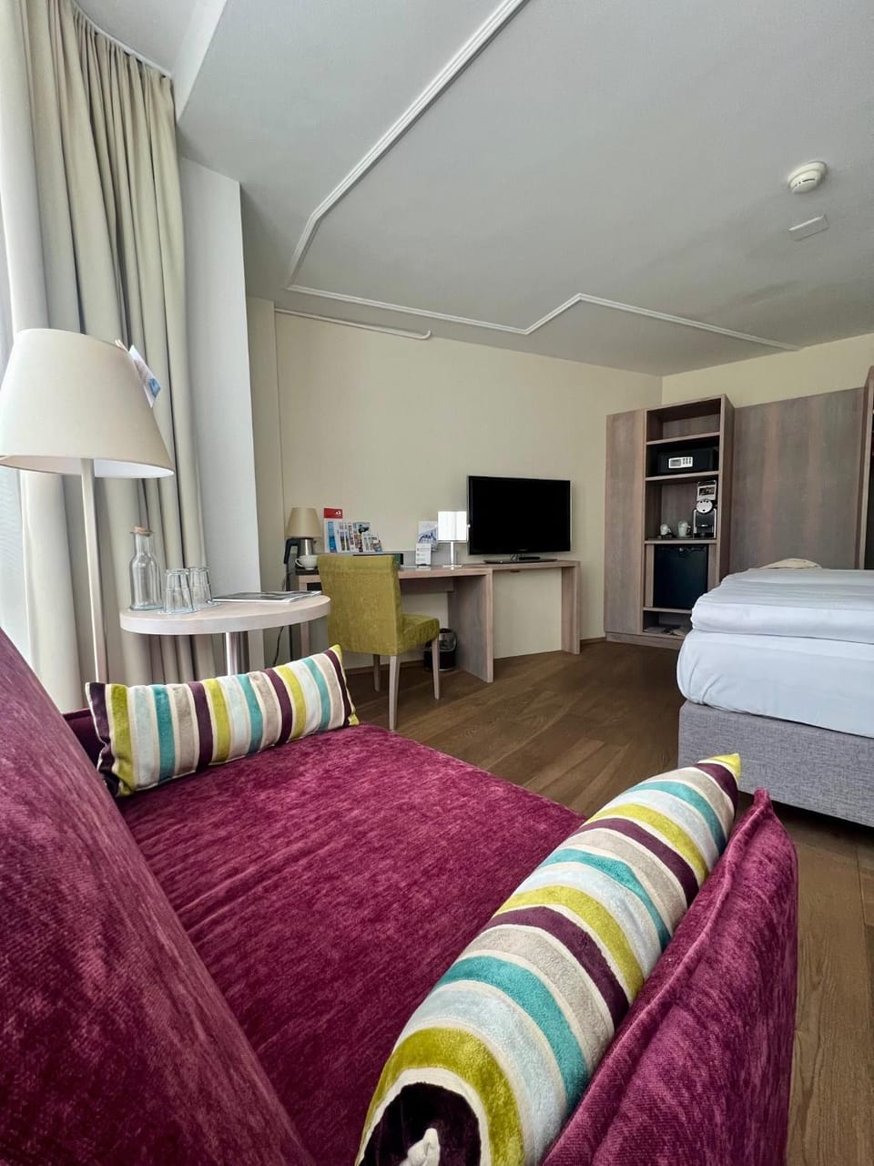 Photo of the whole room