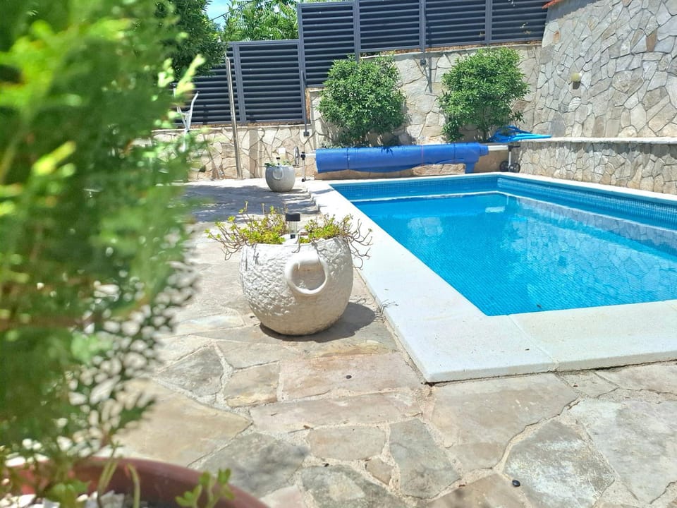 Day, Pool view, Swimming pool